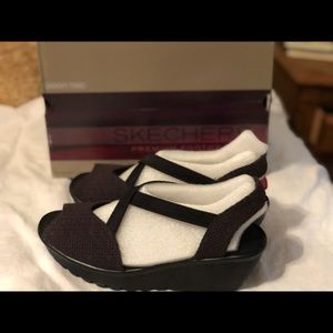 skechers peep toe memory foam wedges